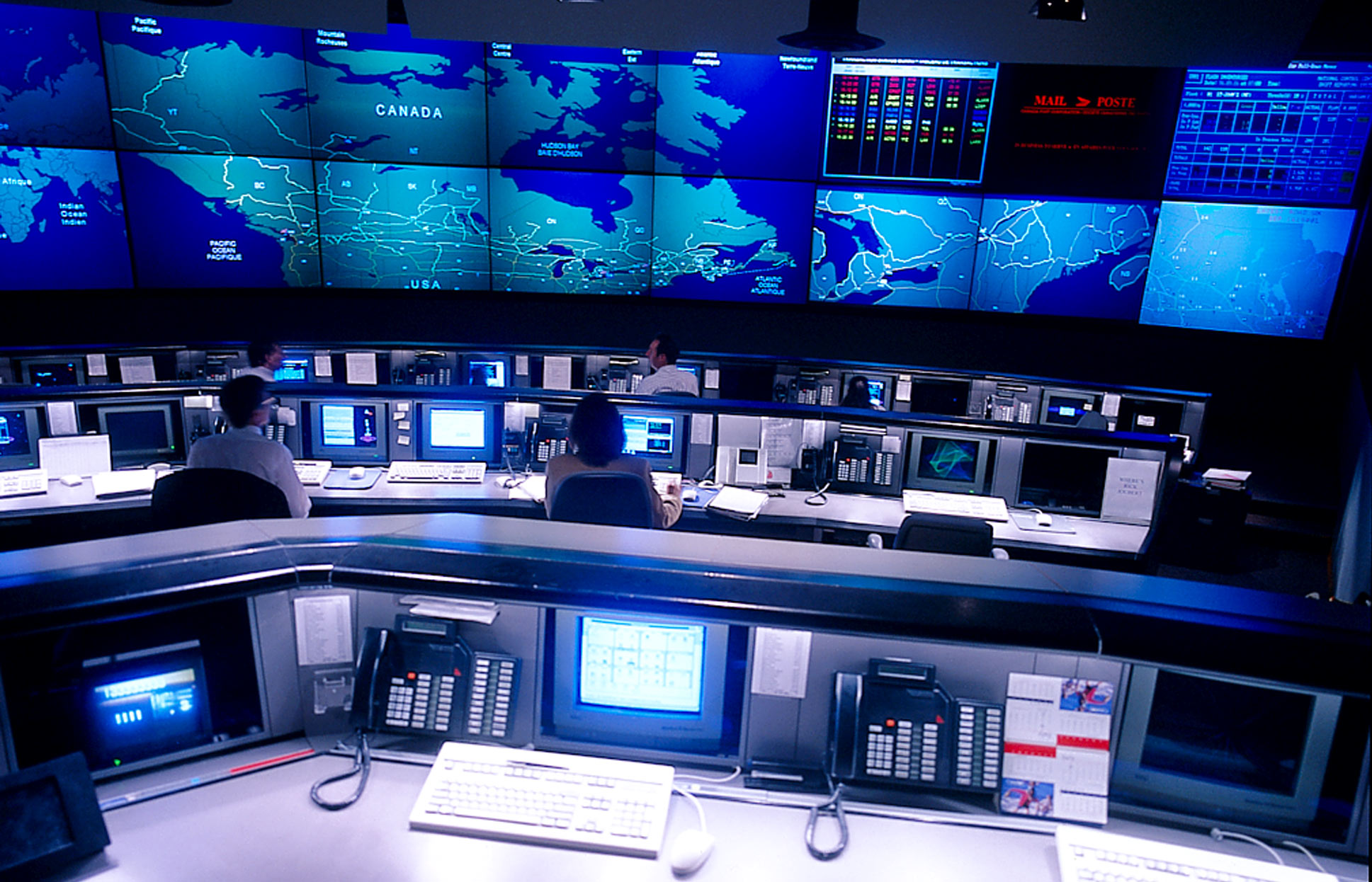 Canada-Post-Contol-Center-2-hd.jpg
