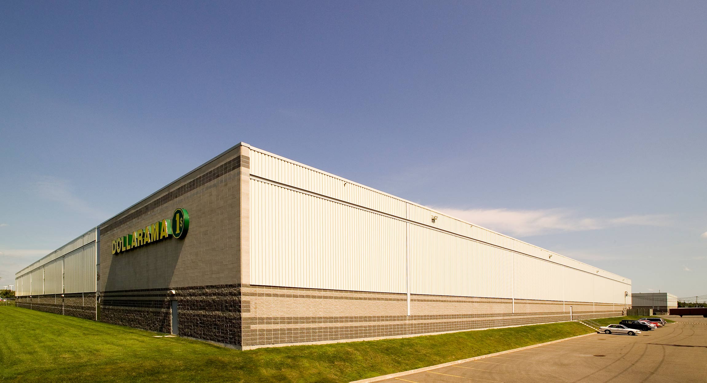 Dollarama 1