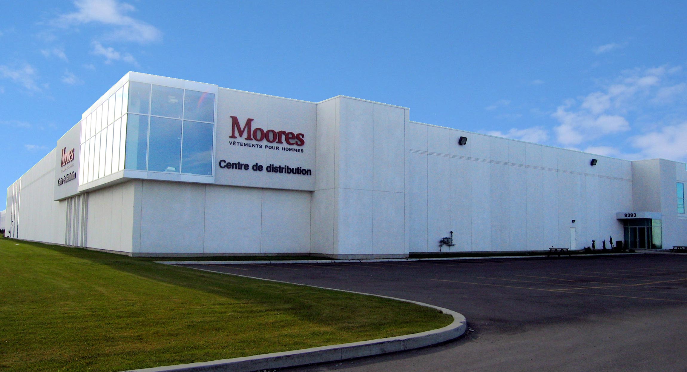 Moores Clothing